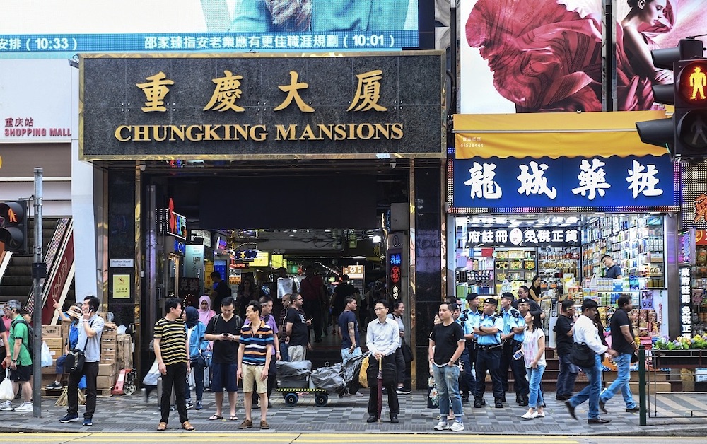 在"声生不息"的港乐里,寻找迷人的香港城市风景