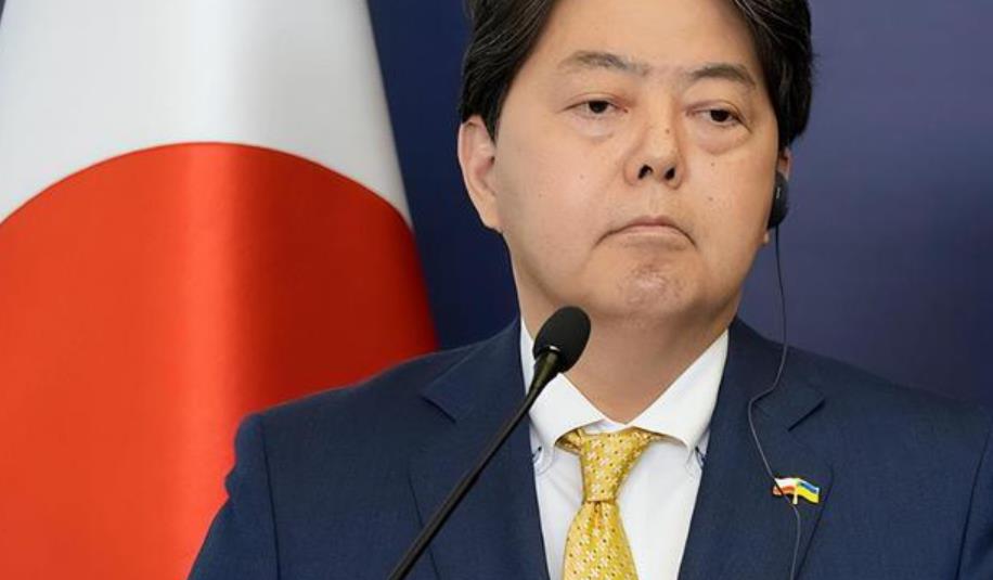 俄通缉日本法官次日,日本迅速实施750项制裁,报复行动步步逼近