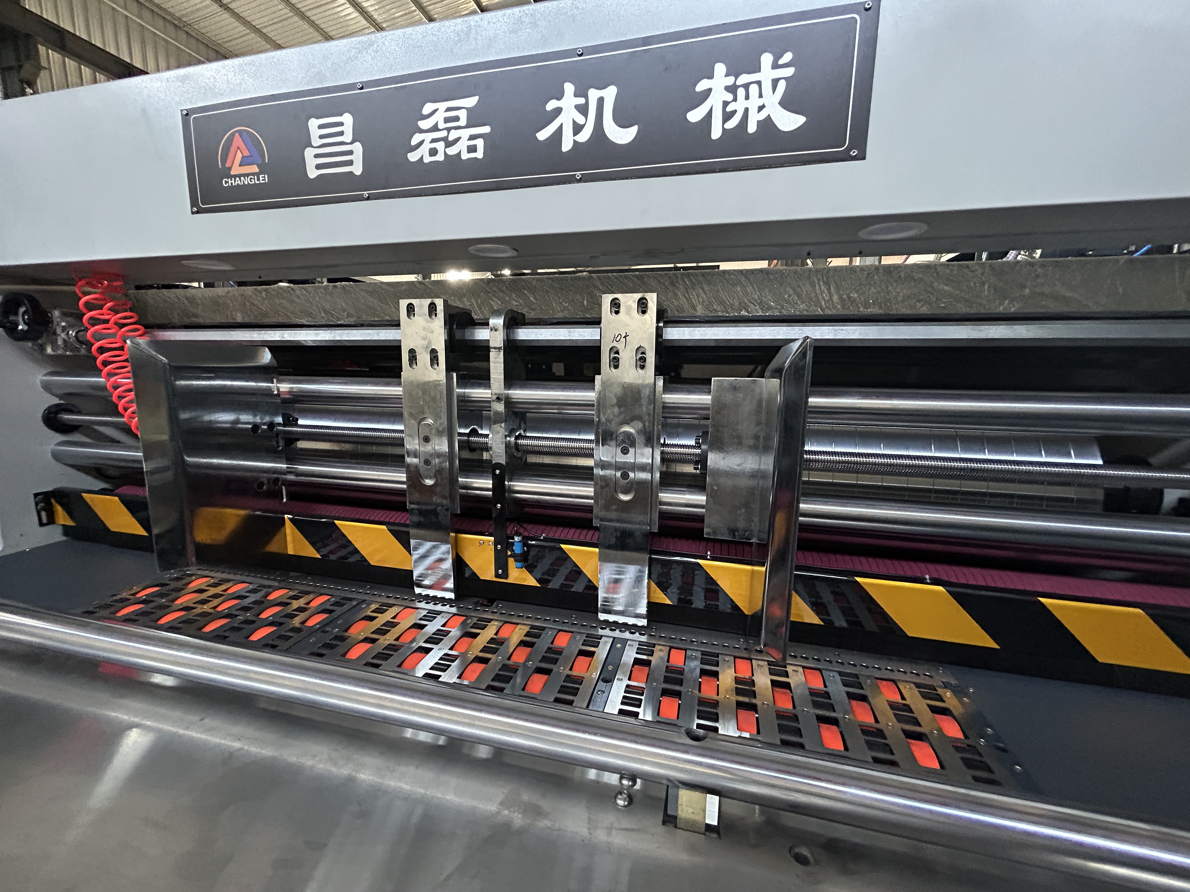 1424型前缘三色圆模机