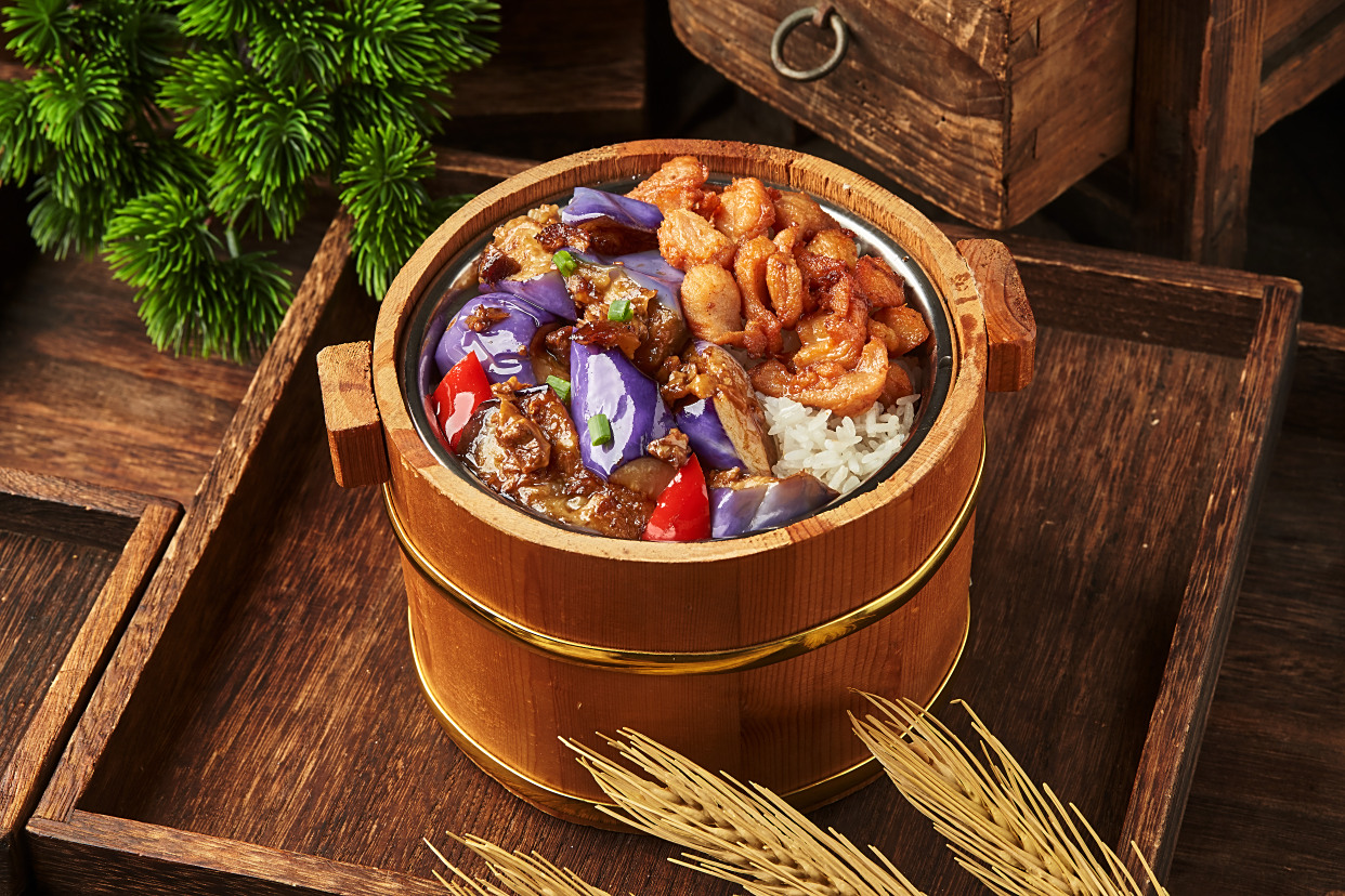 桶桶福·川湘木桶饭:多一场舌尖享受盛宴