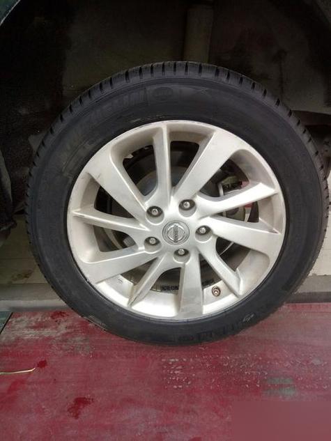 轩逸用的是什么轮胎