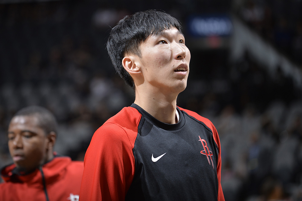 nba沃尔欢迎周琦?凤凰队支持他回nba!