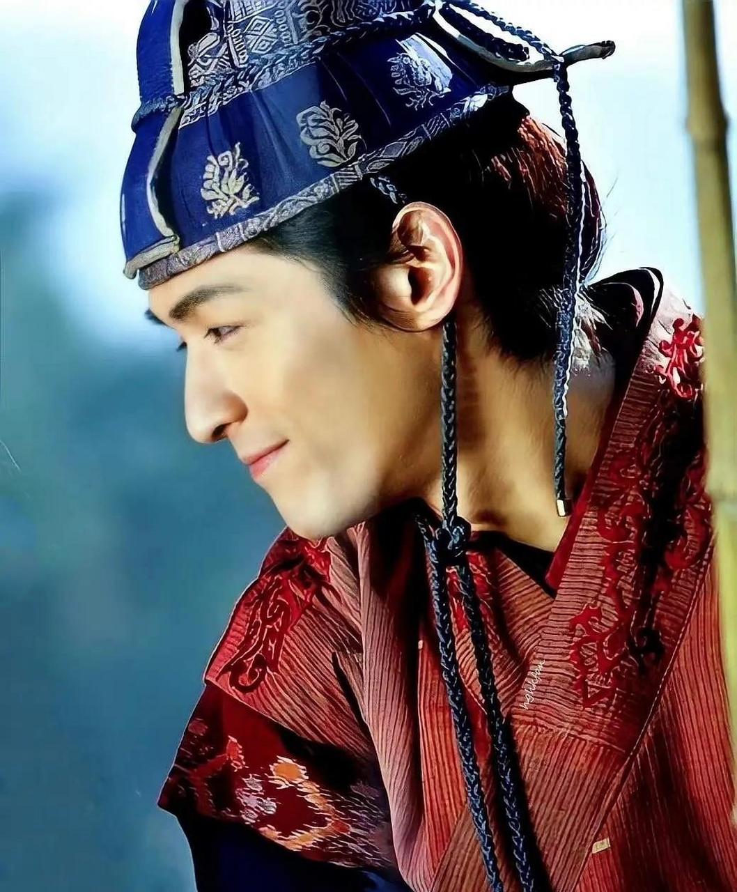 《少年杨家将》少年林殊啊不,杨六郎,胡歌真的好帅!一股正气凛然!