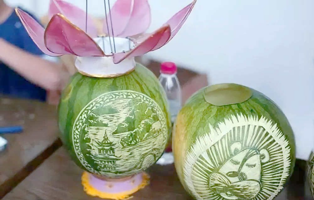 中国绝技探秘:西瓜灯的传奇之旅