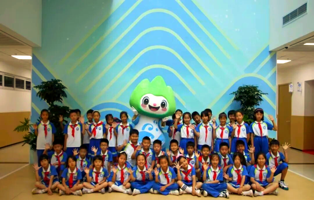 青岛崂山区小学部校服信息公示:款式,采购及质检说明