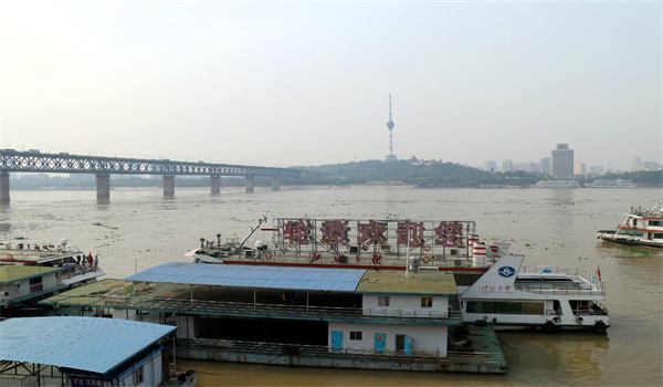 武汉关码头轮渡怎么买票?