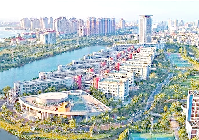 华侨大学厦门与龙舟池校区全景及校园生活揭秘