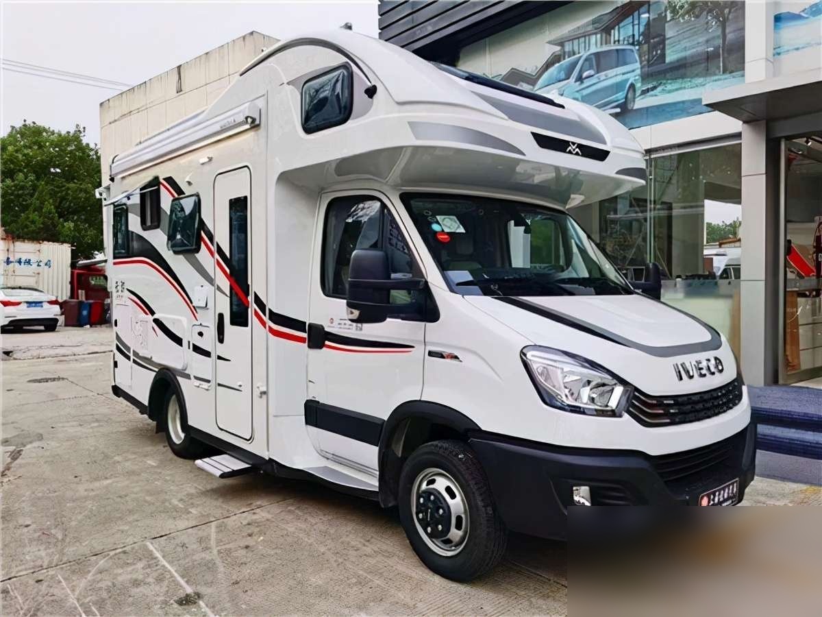 新吉奥云游双拓展房车,大厂品质超高性价比,大满配仅需40多万