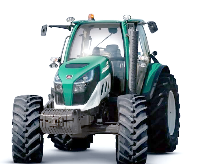 雷沃阿波斯5000系列拖拉机:性能与设计的完美平衡