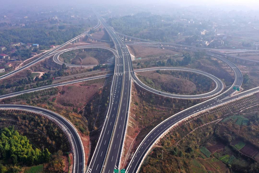 融入成渝这三年 四川内江交通枢纽地位更凸显 毗邻地区合作更密切