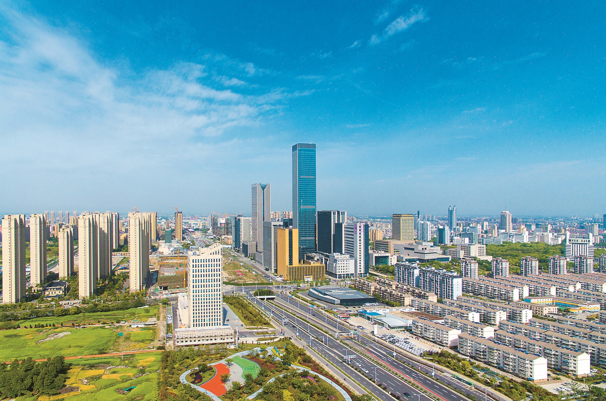 泰州唯实唯勤,"六个现代化"迈出坚实步伐