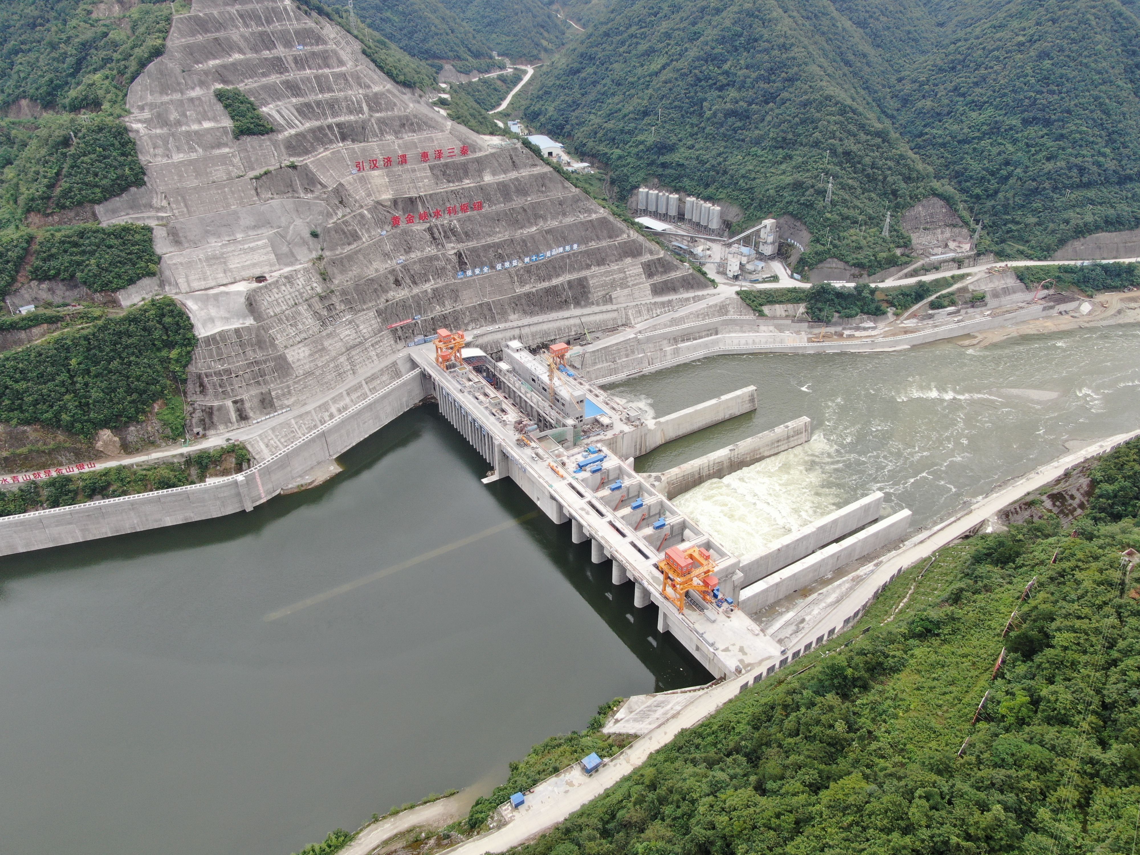 引汉济渭工程实现先期通水,长江,黄河在关中大地"握手"