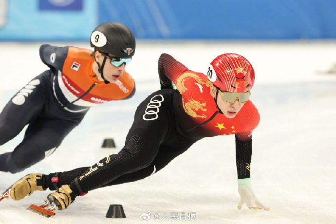 短道速滑世界杯北京站 中国队获混合团体2000米接力银牌