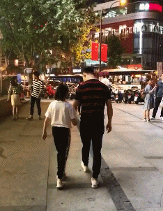 看就知道是亲生父女 第39张