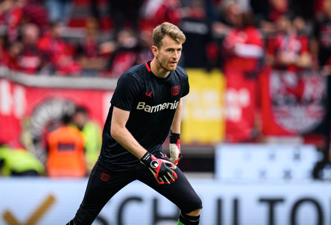 250场,勒沃库森队长赫拉德茨基达成生涯里程碑