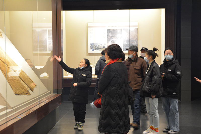 重溫初心 共同前行——孝感市博物館邀請退休老幹部回館參觀座談