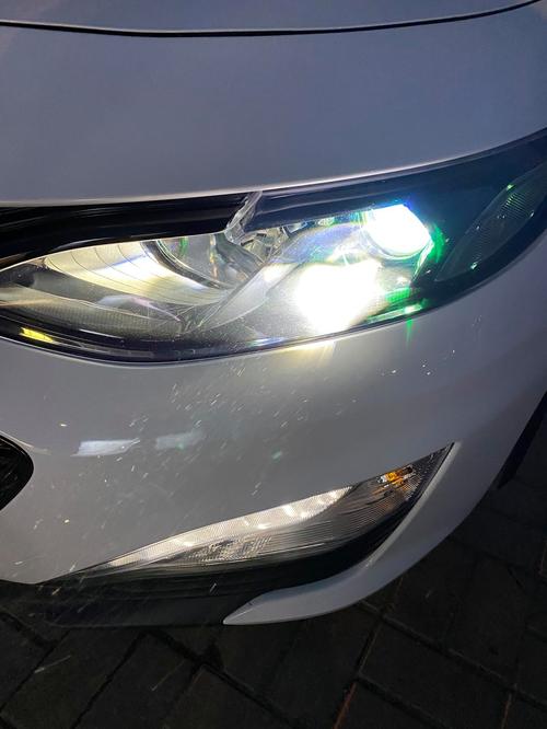 迈锐宝xl大灯拆卸教程