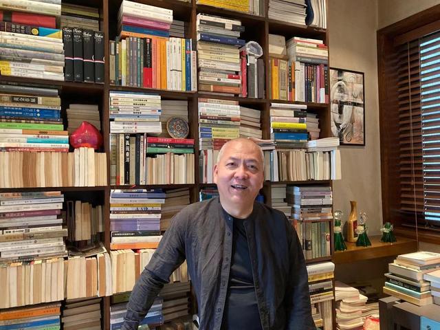 我的书房我的书③|贺斌:只要能阅读和写作,人生就不会孤独