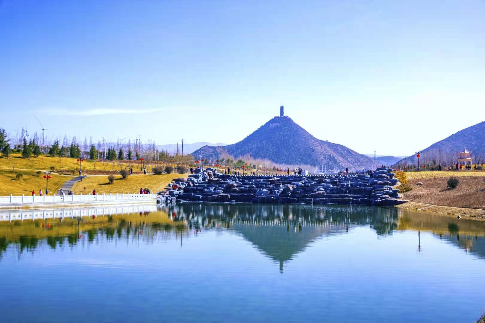 夏县白沙河山青水秀 春光明媚