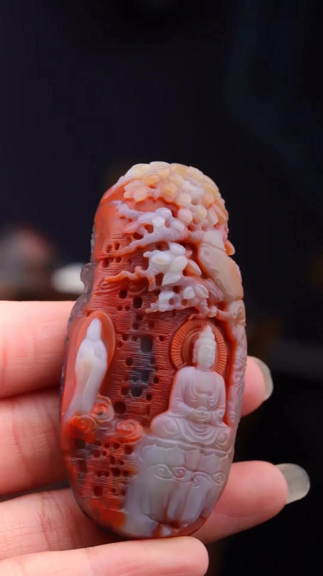 手工雕刻菩提树下,璞石成玉的过程,一起点评吧