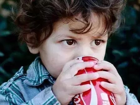 孩子若有以下几个特征,说明脾胃可能出了问题,家长可别不当回事