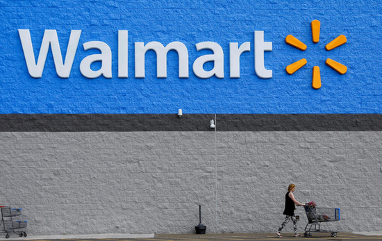 沃尔玛试点用无人机配送新冠检测试剂盒