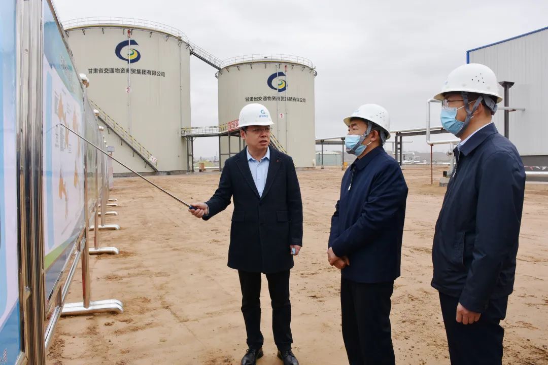 省公交建集团党委书记,董事长田广慈调研指导商贸集团工作