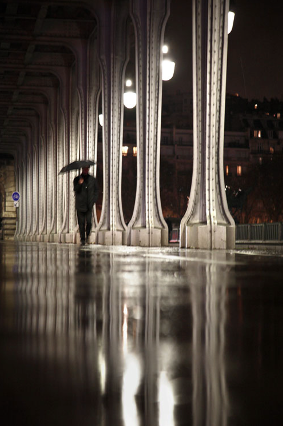坏天气的完美诠释,他镜头下的雨天巴黎独具魅力!