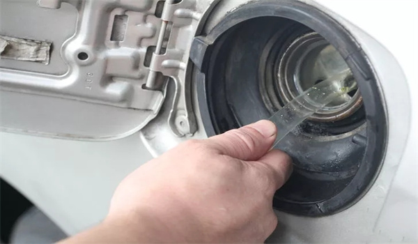 油箱有滤网怎么抽油出来?
