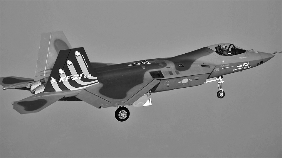 "猎鹰"战斗机为何"降级"