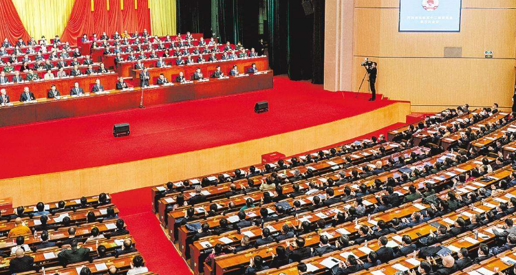 贯彻三个代表重要思想核心在于