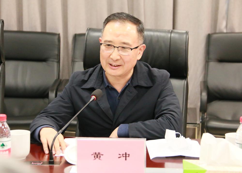 "防疫情 稳经济 保安全"(四十七)| 黄冲一行调研走访上海市第六人民