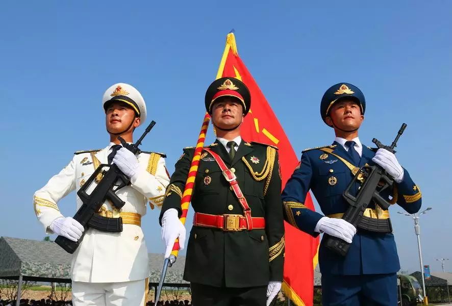 八一建军节,致敬最可爱的人,致敬中国军人!