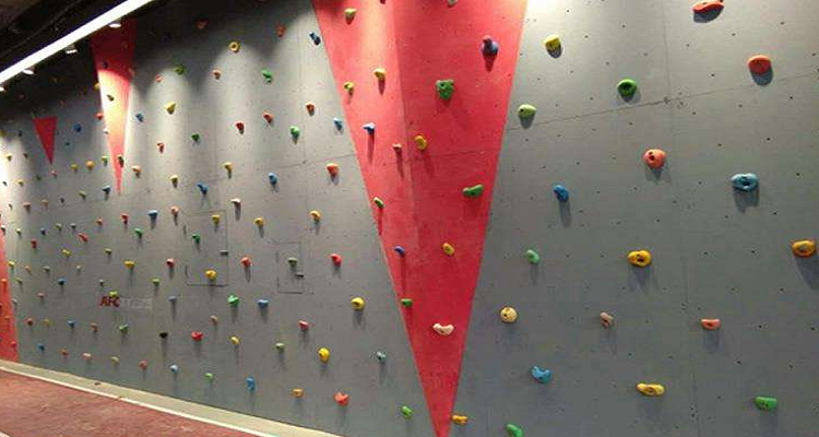 攀岩墙造价多少