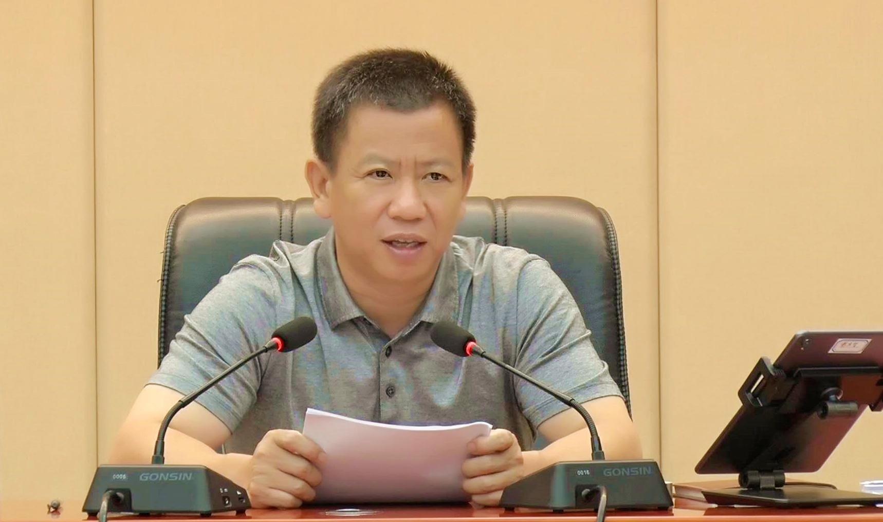 彭生智主持召开2020年第25次县委常委会会议