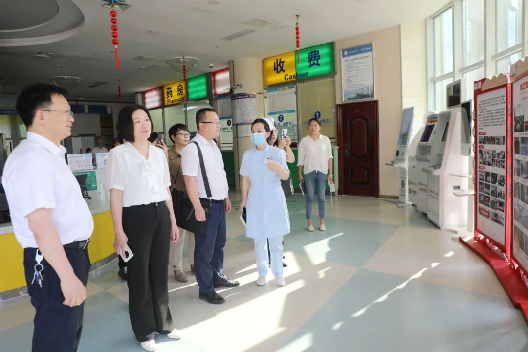 「带您看铜医」石阡县副县长李艳带领石阡县人民医院领导专家赴铜医