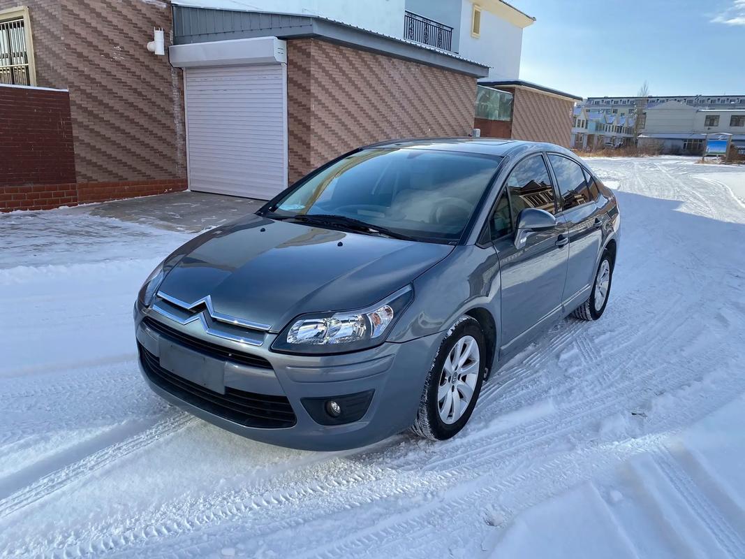 东风雪铁龙新世嘉,东风雪铁龙新世嘉2014款