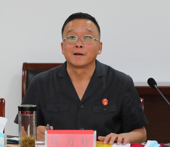 晋中市中级人民法院常务副院长周雪松一行莅临介休法院调研指导