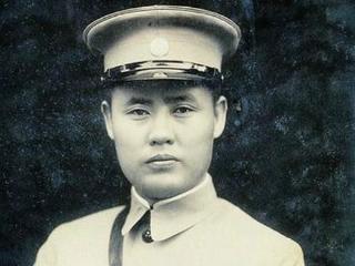 傅作义坐拥55万大军,为啥接受和平改编?我军提前一年就做好布局