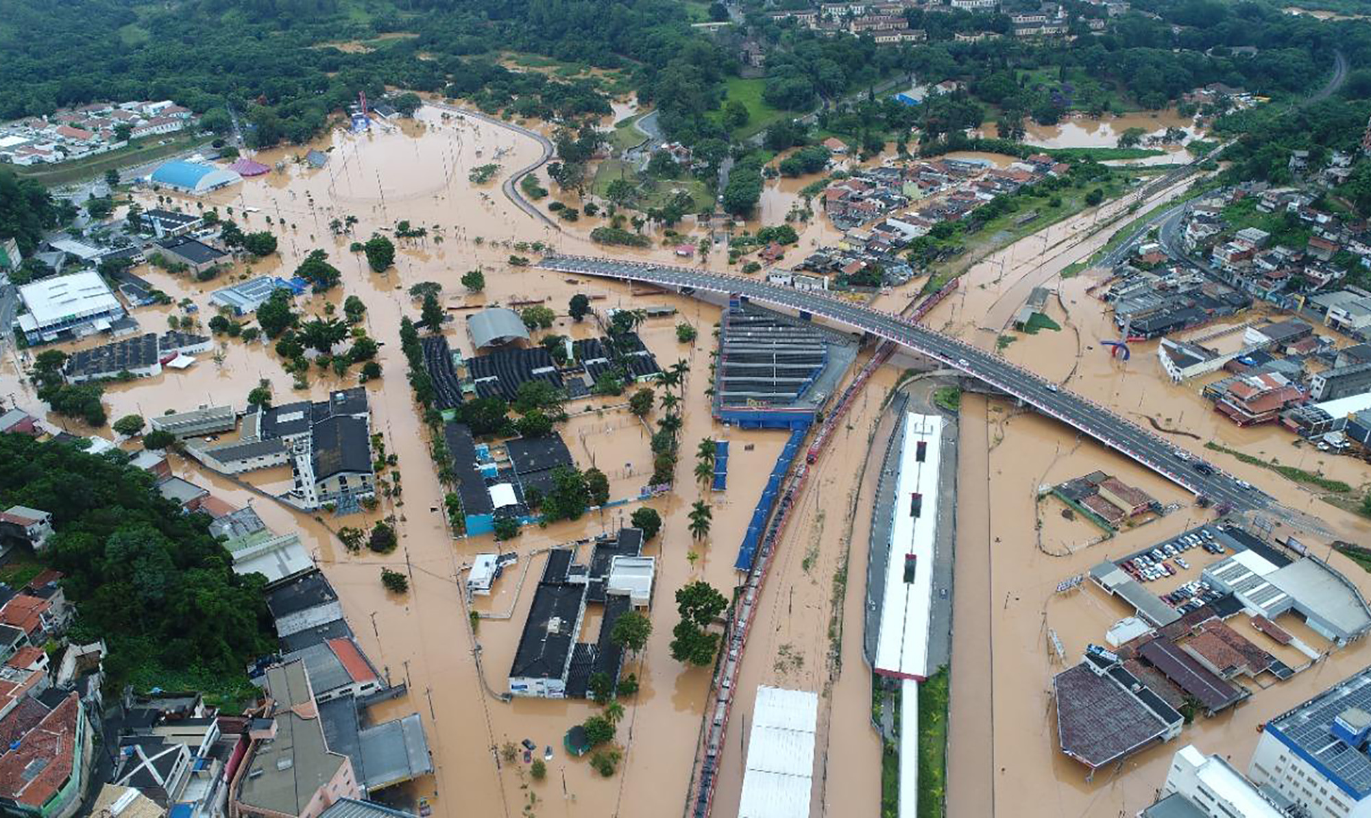 巴西圣保罗州暴雨致至少19人死亡