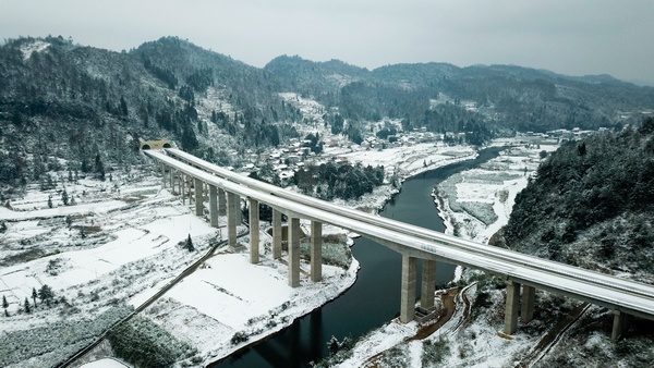 贵州江玉高速即将通车运营