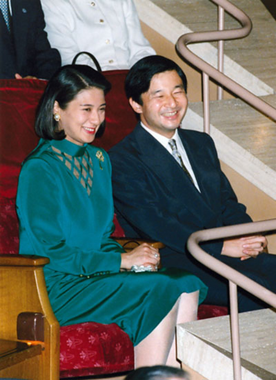 时尚加油官##我的秋日穿搭# 【日本皇后小和田雅子,是一个"控绿"高手