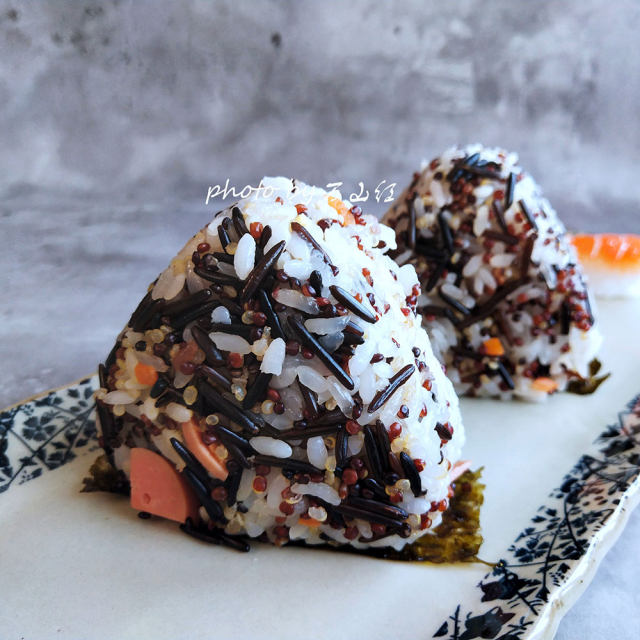 野米藜麦饭团,健康又营养,小孩子超爱吃