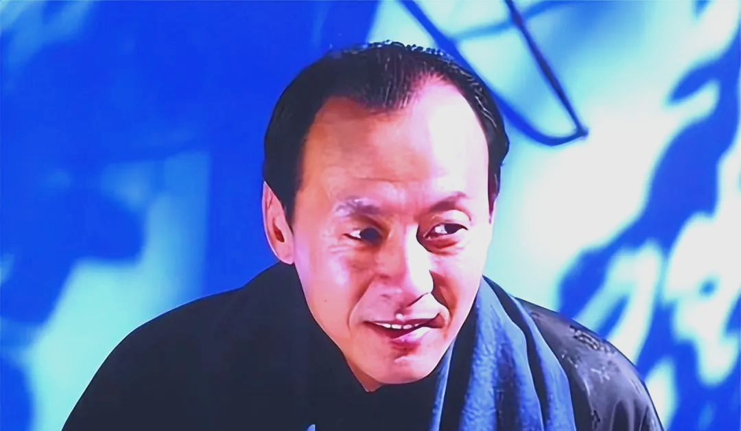 侯天来:多重魅力与低调生活的完美诠释