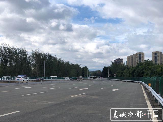 昆玉高速公路图片