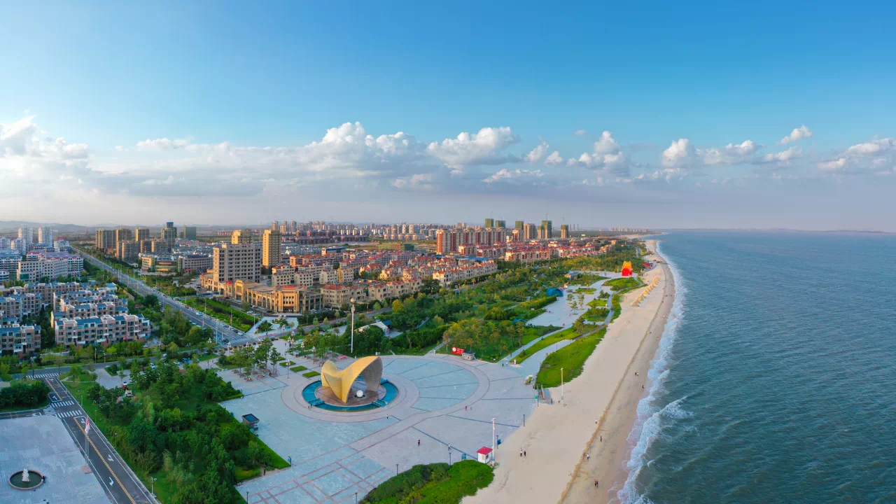 山东精装海景房,沙滩大海黑松林相伴,做这里的业主有福了