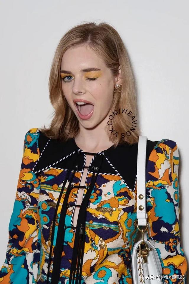 组图:神经质美女!蓝眼睛澳洲女星萨玛拉·维文杂志大片