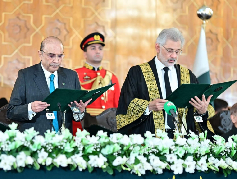 巴基斯坦当选总统扎尔达里宣誓就职