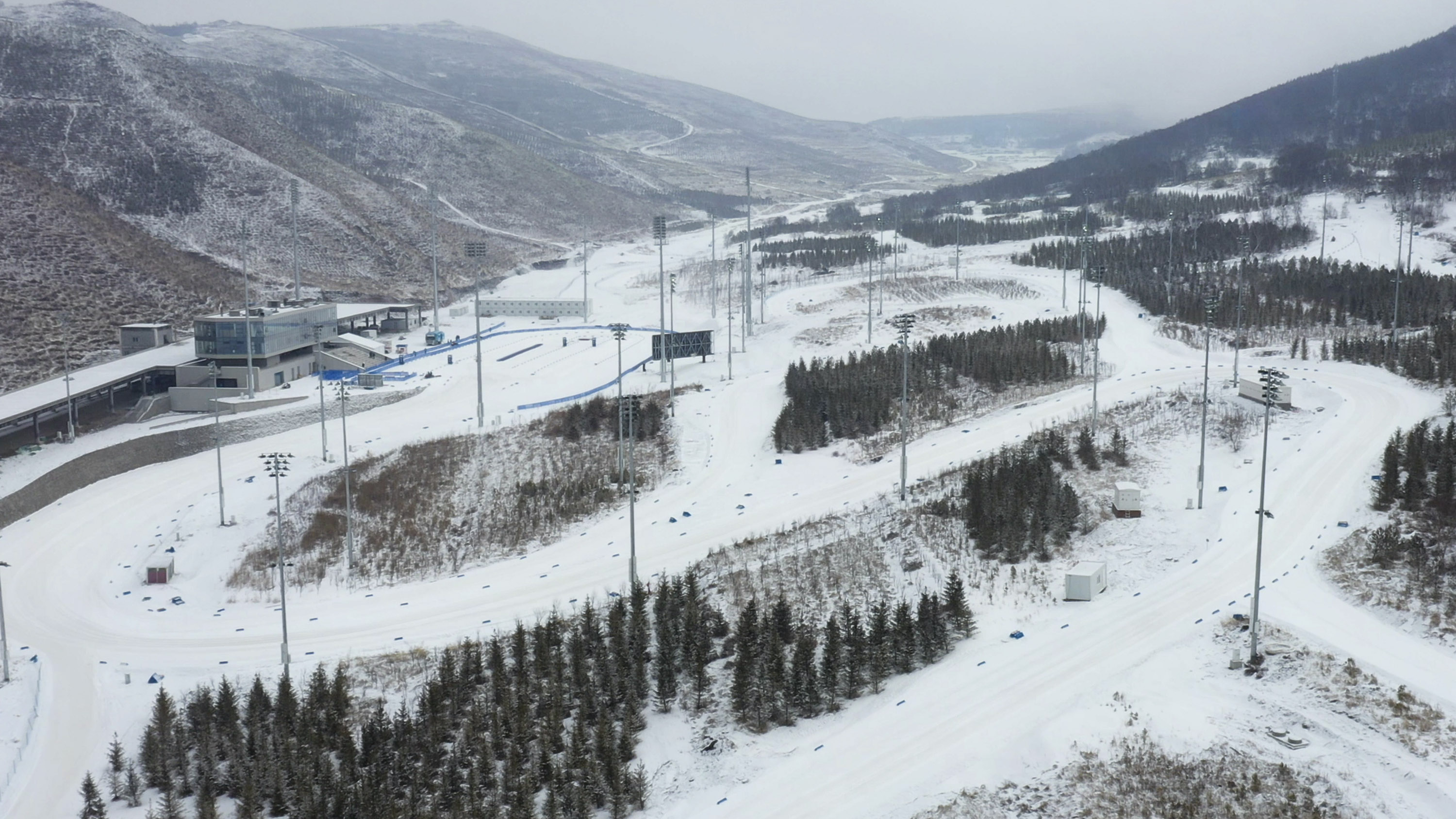 从冰雪美人升级为四季全能选手张家口赛区竞赛场馆将全面向大众