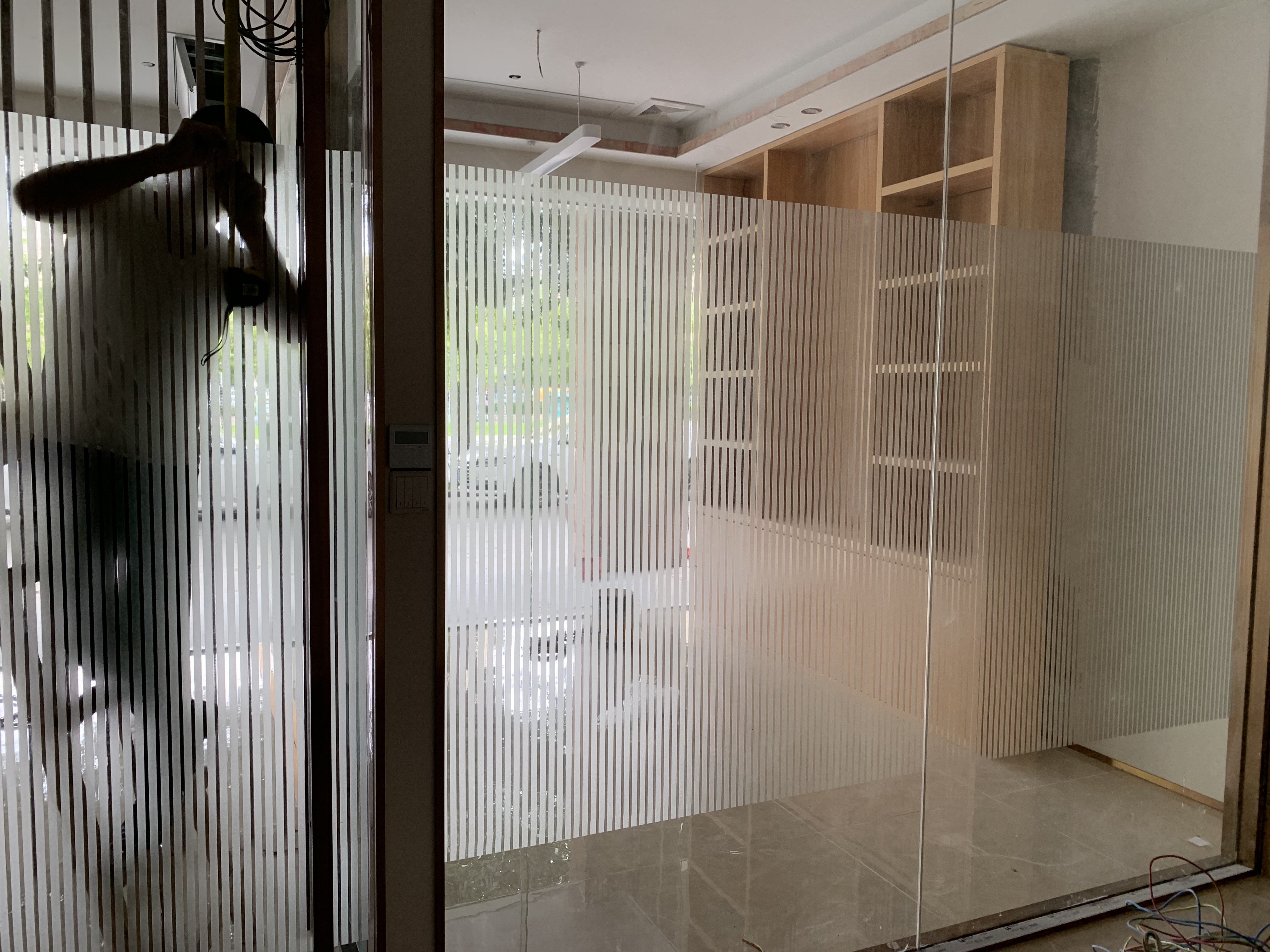 广州玻璃贴膜公司上门贴膜